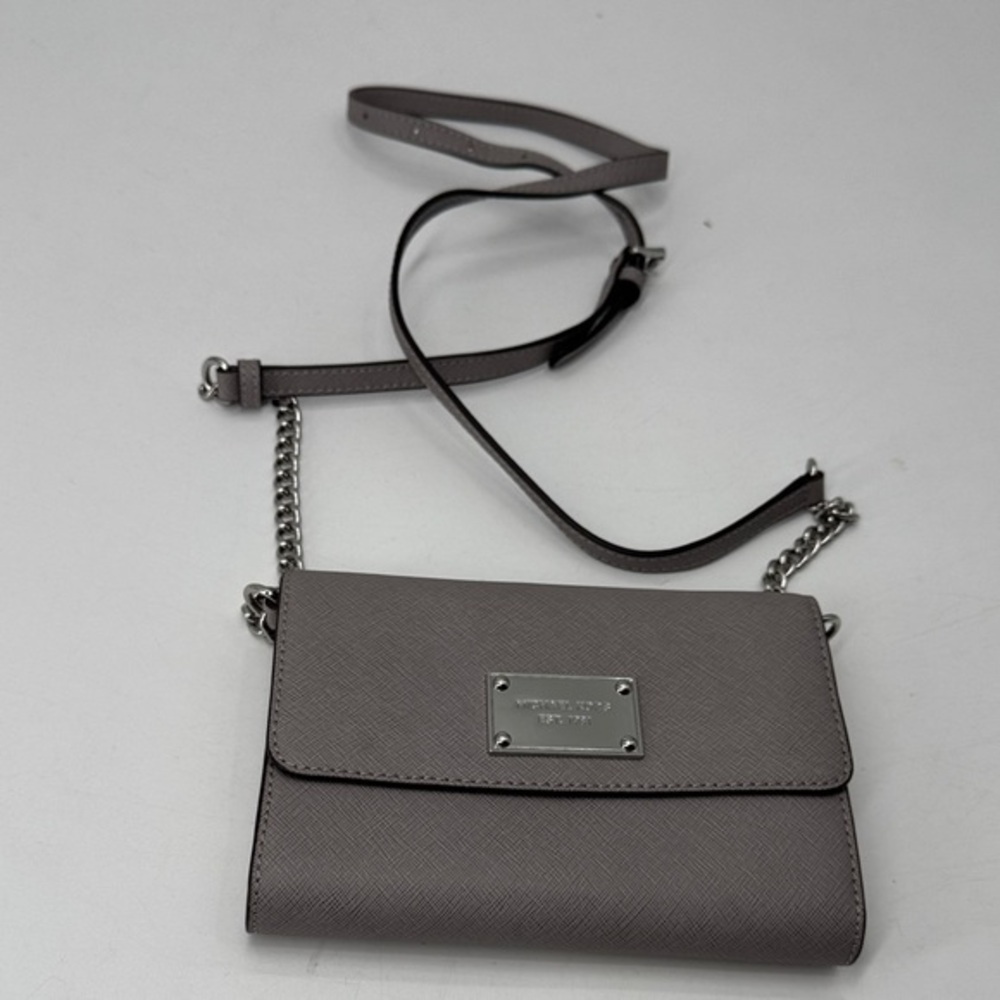 UEC gray textured leather Michael Kors crossbody with silver hardware